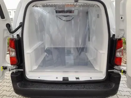 Toyota ProAce Verso 2025 года за 24 900 000 тг. в Алматы – фото 64