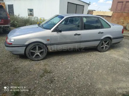 Volkswagen Passat 1994 года за 800 000 тг. в Эмба – фото 2