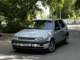 Volkswagen Golf 1997 года за 1 500 000 тг. в Павлодар