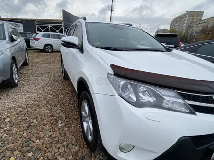 Toyota RAV4 2013 года за 10 500 000 тг. в Петропавловск – фото 2