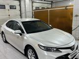 Toyota Camry 2018 годаfor12 700 000 тг. в Атырау – фото 3