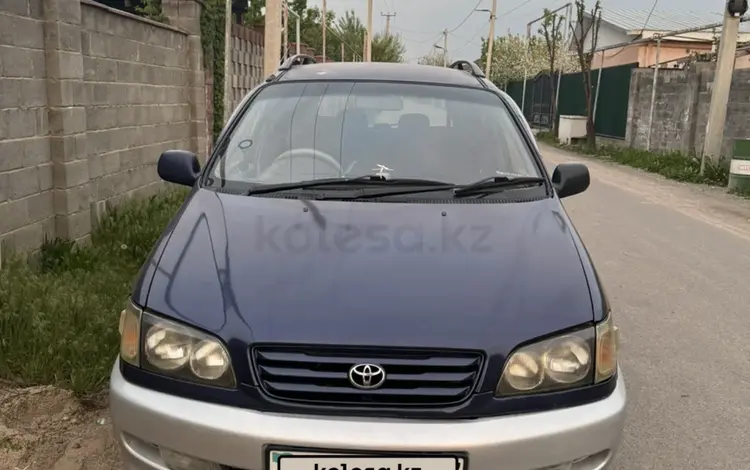 Toyota Ipsum 1996 года за 3 100 000 тг. в Алматы