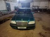 Mercedes-Benz C 200 1998 года за 2 800 000 тг. в Караганда