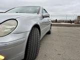 Mercedes-Benz C 200 2001 года за 4 100 000 тг. в Талдыкорган – фото 4