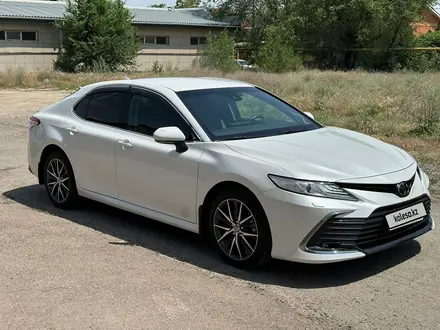 Toyota Camry 2021 года за 17 000 000 тг. в Алматы – фото 9