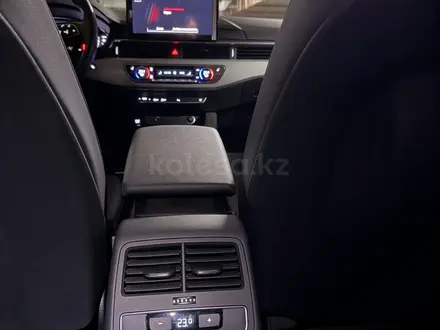 Audi A4 2022 года за 18 900 000 тг. в Алматы – фото 14