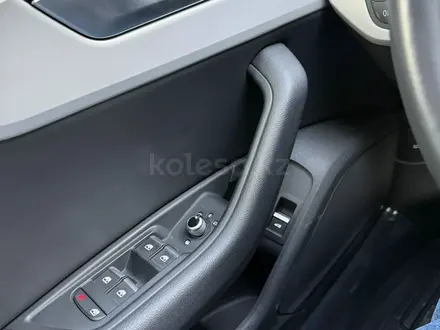 Audi A4 2022 года за 18 900 000 тг. в Алматы – фото 21