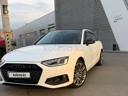 Audi A4 2022 года за 18 900 000 тг. в Алматы – фото 2