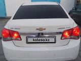 Chevrolet Cruze 2009 года за 4 000 000 тг. в Тараз – фото 2