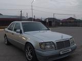 Mercedes-Benz E 280 1993 года за 2 300 000 тг. в Алматы – фото 2