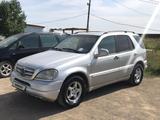 Mercedes-Benz ML 230 1999 годаfor3 500 000 тг. в Актобе – фото 3