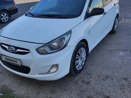 Hyundai Accent 2014 года за 3 900 000 тг. в Шымкент – фото 3