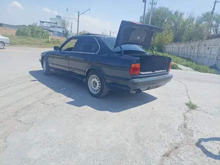 BMW 520 1995 года за 1 550 000 тг. в Шымкент – фото 15