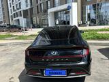 Hyundai Sonata 2020 годаүшін10 200 000 тг. в Астана – фото 4