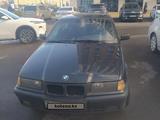 BMW 316 1992 года за 1 100 000 тг. в Астана – фото 2