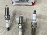 90919-01191 свеча зажигания SK20HR11 за 7 000 тг. в Алматы