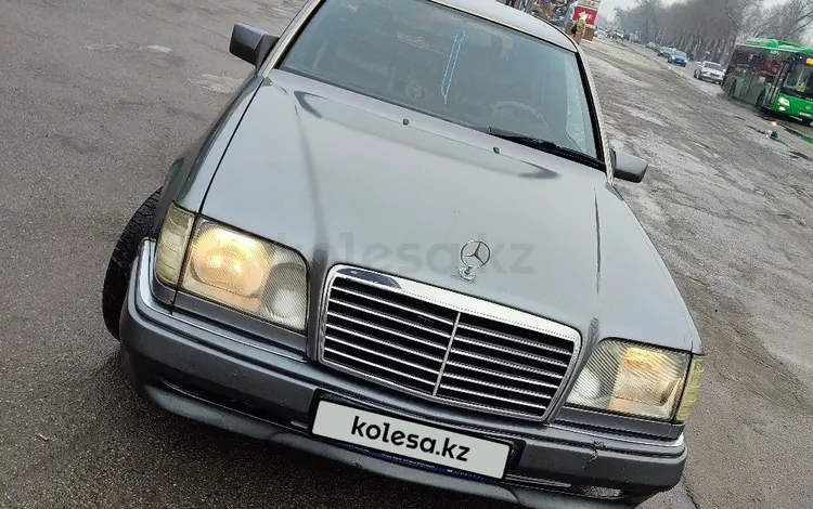 Mercedes-Benz E 320 1992 года за 2 200 000 тг. в Алматы