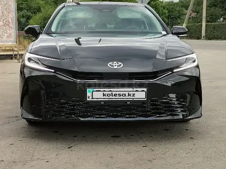 Toyota Camry 2024 года за 17 000 000 тг. в Алматы