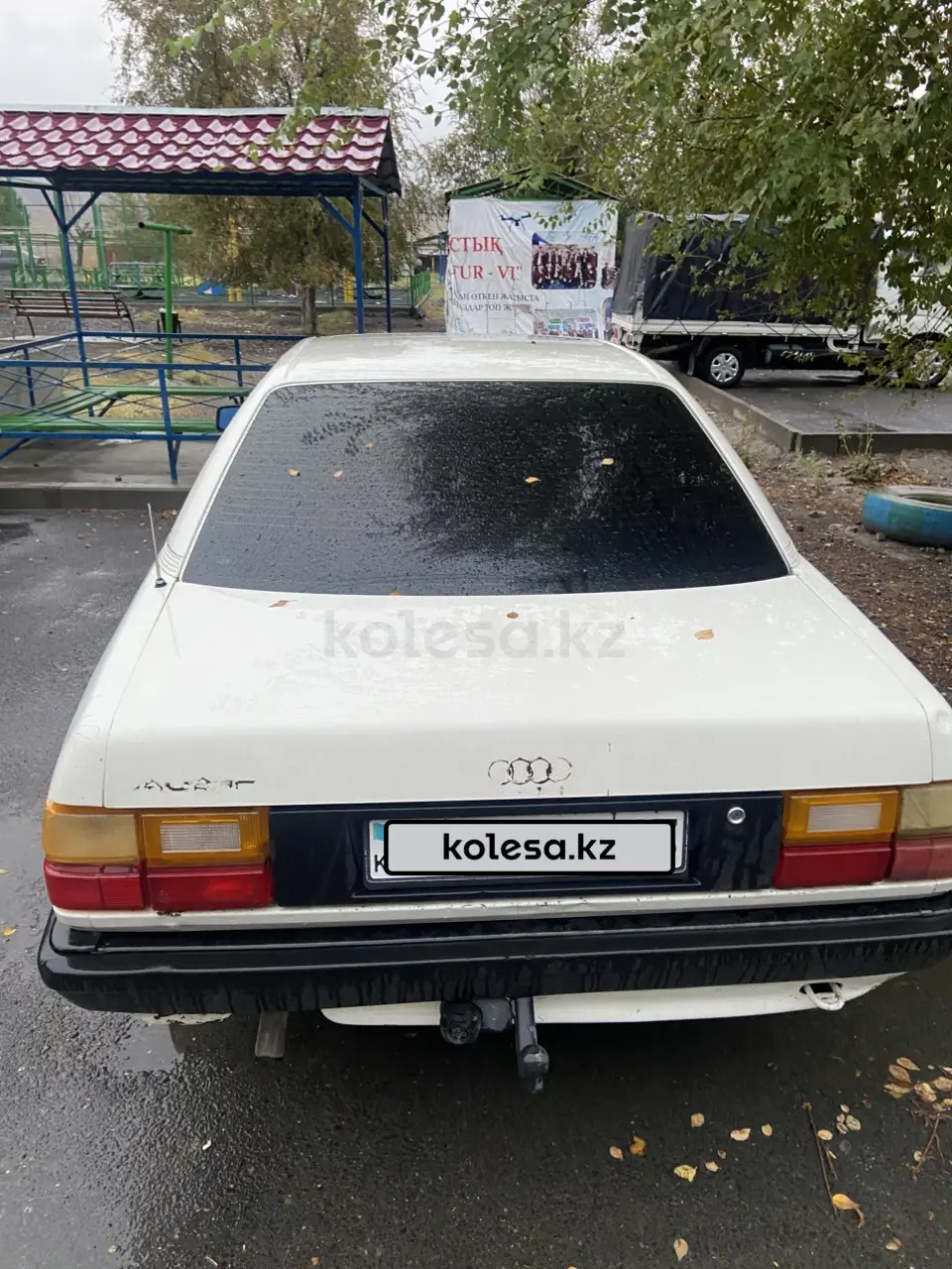 Audi 100, 1989
