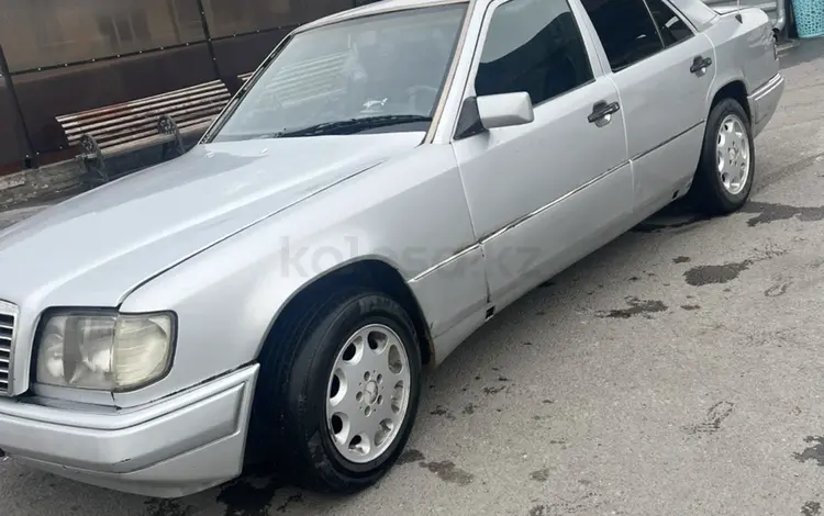 Mercedes-Benz E 200 1993 годаүшін1 800 000 тг. в Алматы