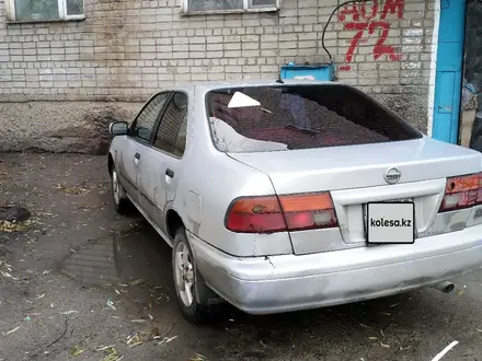 Nissan Sunny 1997 года за 1 200 000 тг. в Семей – фото 3