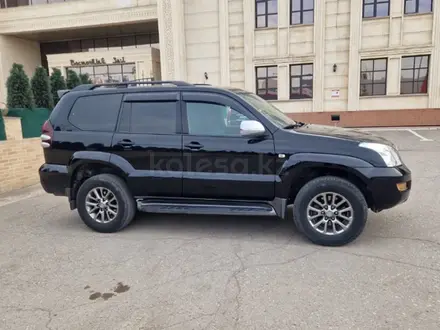 Toyota Land Cruiser Prado 2007 года за 10 500 000 тг. в Караганда – фото 3