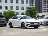 Hyundai Elantra Comfort 2024 годаfor9 800 000 тг. в Алматы