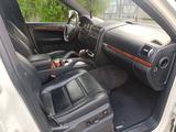 Porsche Cayenne 2007 года за 8 500 000 тг. в Алматы – фото 5