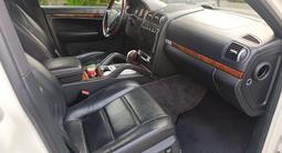 Porsche Cayenne 2007 года за 8 500 000 тг. в Алматы – фото 5