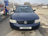 Volkswagen Passat 1998 годаүшін2 600 000 тг. в Алматы
