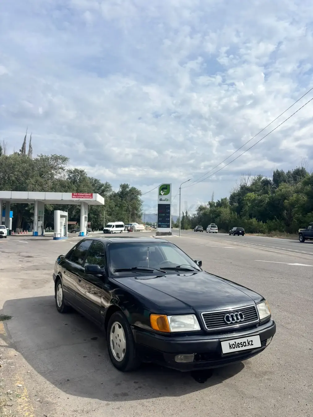 Audi 100, 1992