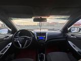 Hyundai Solaris 2013 года за 2 700 000 тг. в Актобе – фото 5