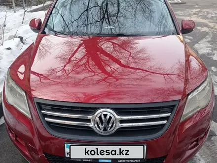 Volkswagen Tiguan 2009 года за 6 200 000 тг. в Алматы