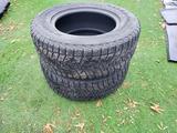 Пара зимних шин 265/65 R17 Bridgestone за 40 000 тг. в Караганда