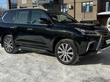 Lexus LX 570 2018 года за 48 500 000 тг. в Астана – фото 3