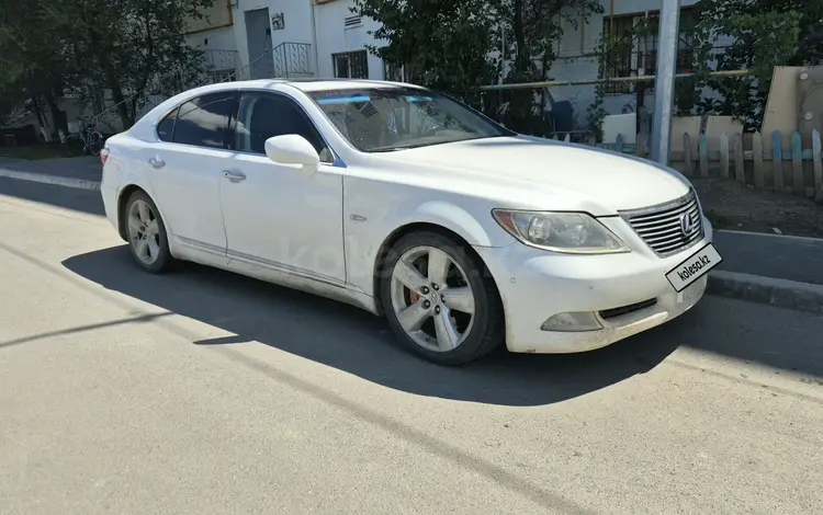 Lexus LS 460 2008 года за 7 500 000 тг. в Атырау