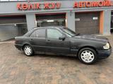 Mercedes-Benz C 180 1998 года за 900 000 тг. в Алматы – фото 4