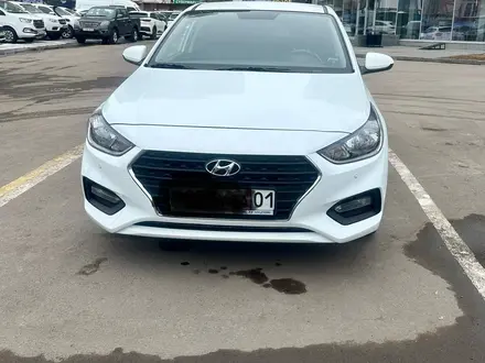 Hyundai Accent 2019 года за 7 500 000 тг. в Астана – фото 3