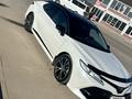 Toyota Camry 2020 года за 10 000 000 тг. в Алматы – фото 2