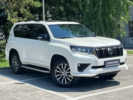 Toyota Land Cruiser Prado 2022 года за 34 590 000 тг. в Алматы – фото 3