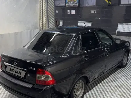 ВАЗ (Lada) Priora 2170 2014 года за 2 200 000 тг. в Атырау – фото 2