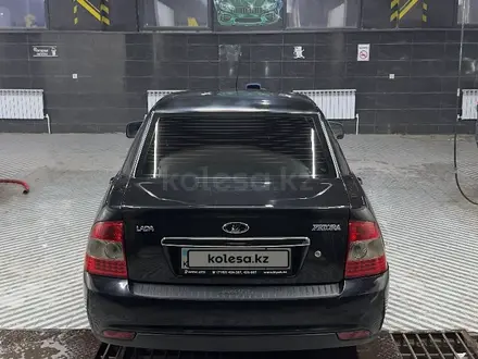 ВАЗ (Lada) Priora 2170 2014 года за 2 200 000 тг. в Атырау – фото 4