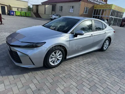 Toyota Camry 2024 года за 20 500 000 тг. в Уральск – фото 4