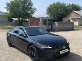 Lexus ES 250 2018 года за 19 000 000 тг. в Алматы – фото 2