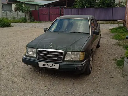 Mercedes-Benz E 280 1994 года за 2 100 000 тг. в Алматы – фото 3