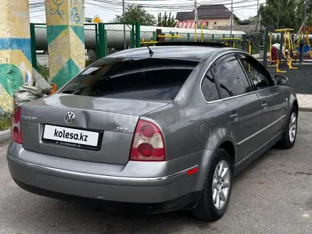 Volkswagen Passat 2004 года за 2 000 000 тг. в Алматы – фото 5