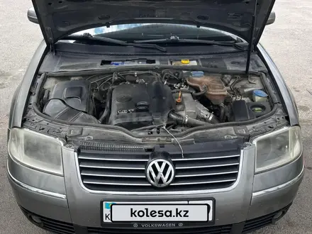 Volkswagen Passat 2004 года за 2 000 000 тг. в Алматы – фото 7