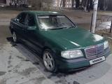 Mercedes-Benz C 180 1995 годаfor1 500 000 тг. в Семей – фото 4