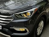 Hyundai Santa Fe 2017 года за 11 400 000 тг. в Алматы – фото 4