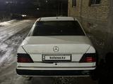 Mercedes-Benz E 230 1992 годаүшін1 150 000 тг. в Шымкент